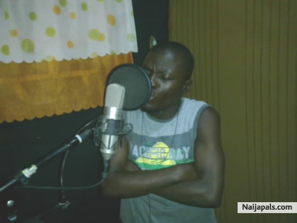 Studio Session(For All Stars Cypher) - click for next photo