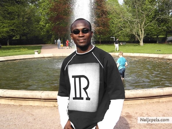 Am Rand - click for next photo