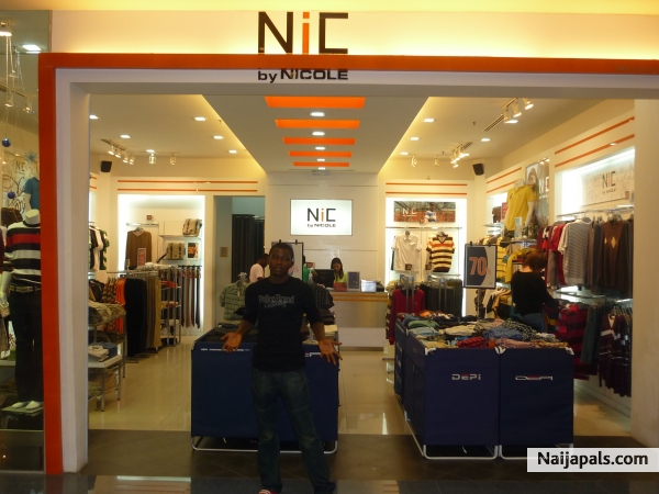 Nic store. Sunway pyramid - click for next photo