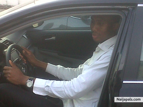  - click for next photo