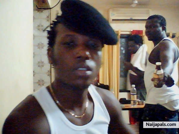  - click for next photo