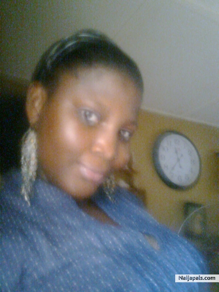 jst me!!!!!!!!!!!! - click for next photo