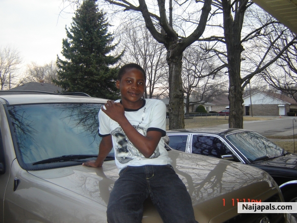 This is my brother, junior - click for next photo