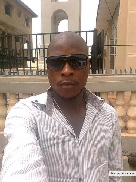 Na God - click for next photo
