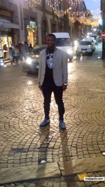  - click for next photo