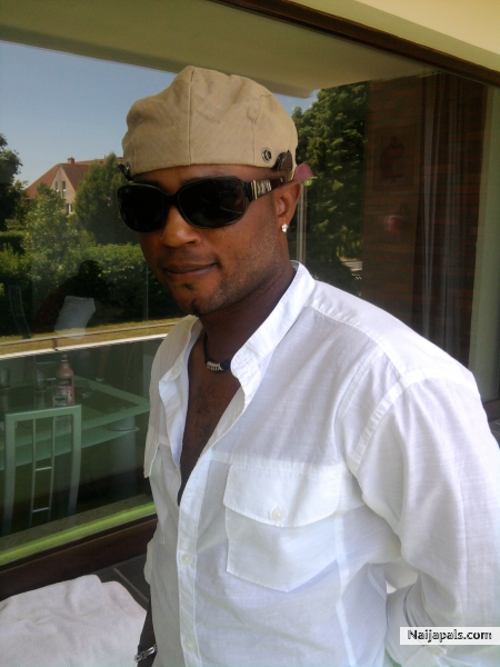  - click for next photo