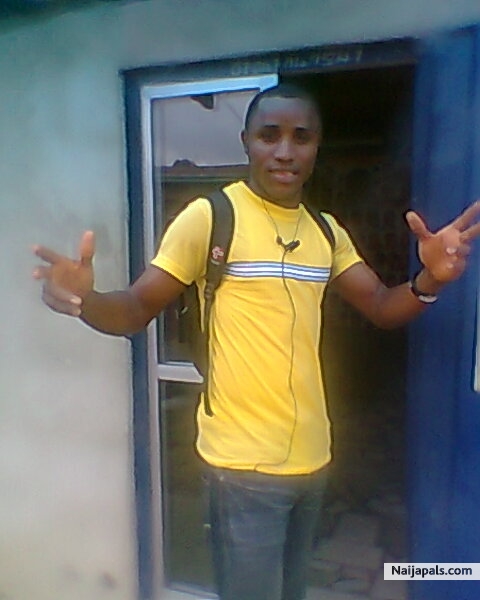Ofonime - click for next photo