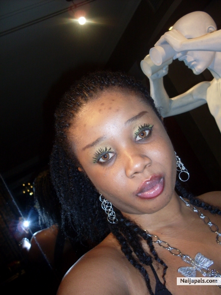  - click for next photo