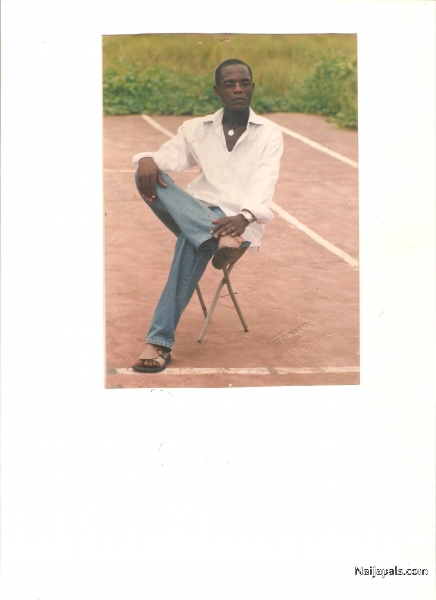 - click for next photo
