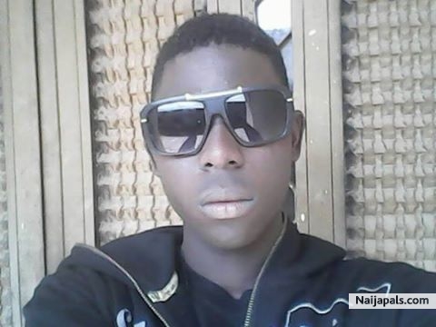 BrytStar Nigerian Hip Hop Musician - click for next photo