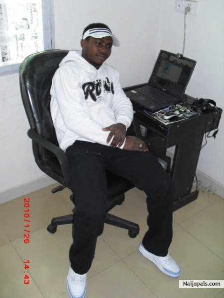  - click for next photo