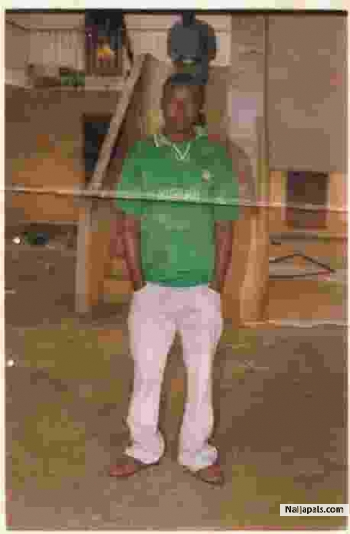  - click for next photo