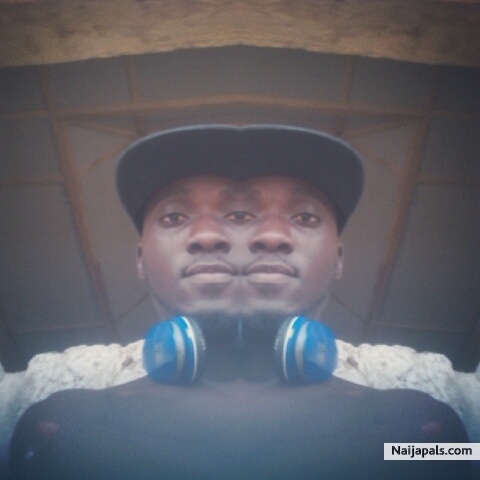 S.A.Y da Lyrical Kong - click for next photo