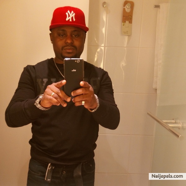 c' est moi - click for next photo