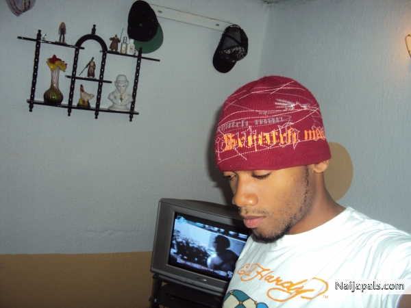  - click for next photo