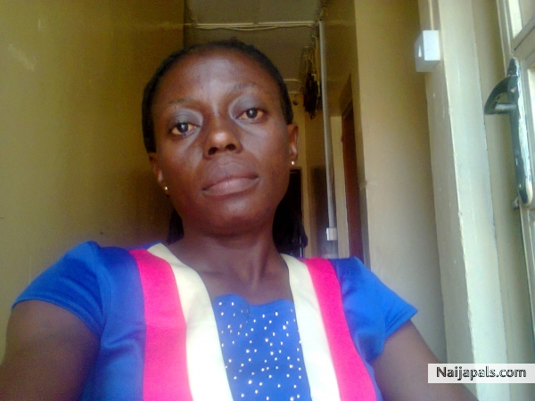 Nkechi O - click for next photo