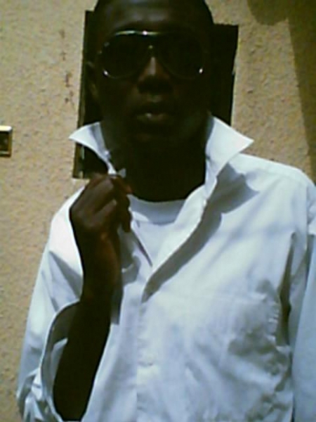  - click for next photo