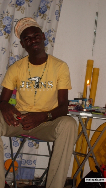  - click for next photo