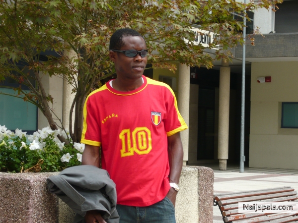 wetin dey - click for next photo