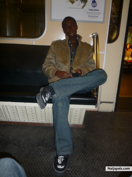  - click for next photo