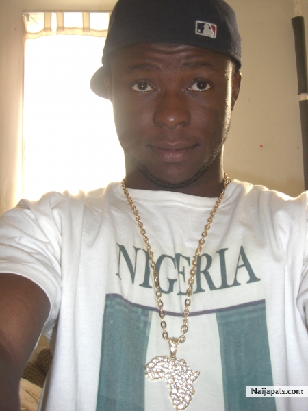 hug naija boy - click for next photo