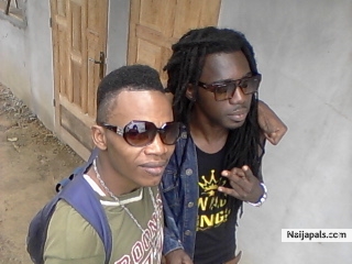 moi et bubal - click for next photo