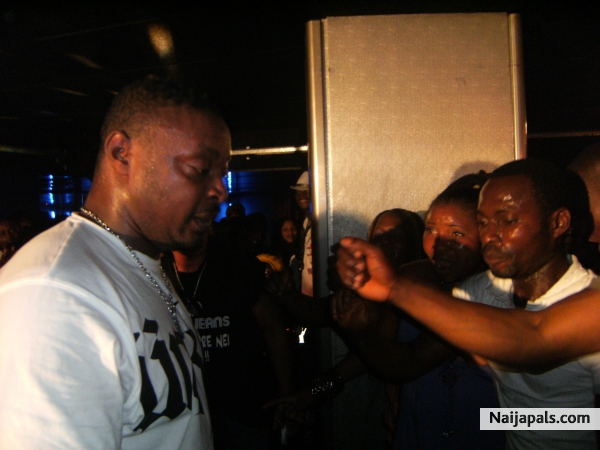 EEDRIS IN NAPLES ,ITALY - click for next photo