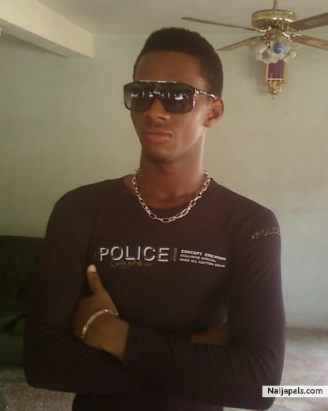 Thats me and am not photogenic - click for next photo