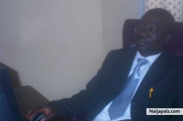 oluomo4u - click for next photo