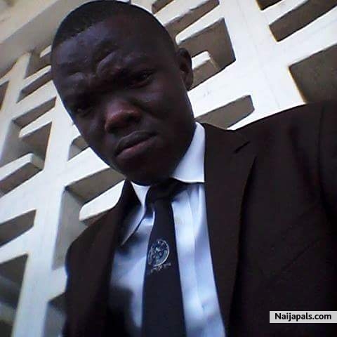 Hi, - click for next photo