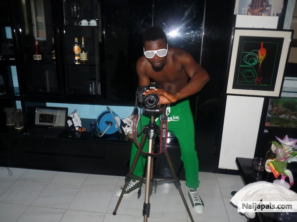 check me out - click for next photo