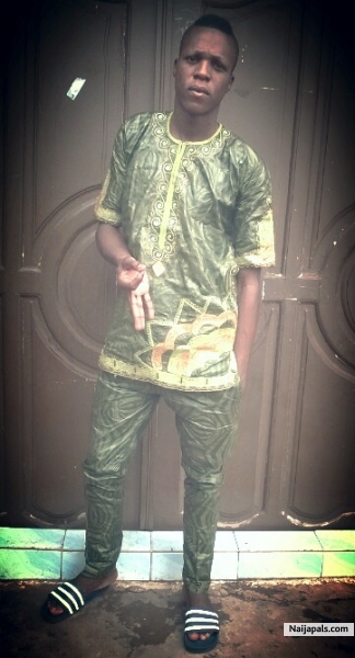  - click for next photo
