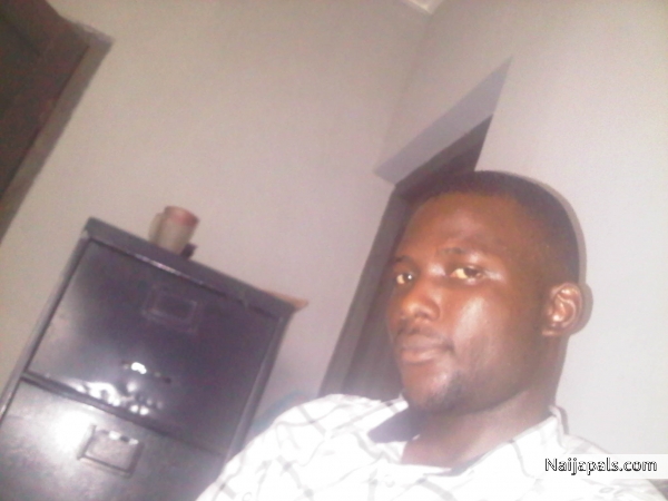 - click for next photo