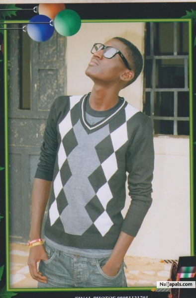  - click for next photo