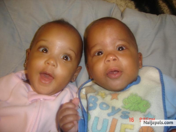 the twins, so happy - click for next photo