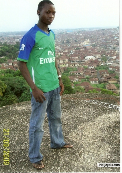 - click for next photo
