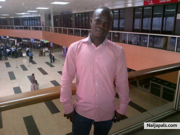 @Airport - click for next photo