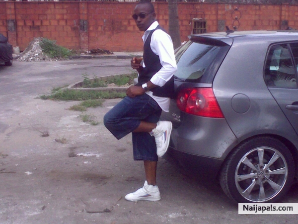  - click for next photo