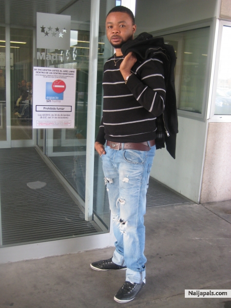  - click for next photo