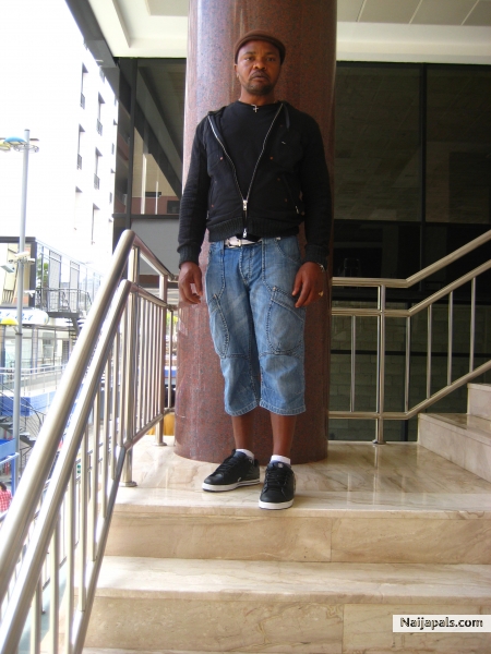 - click for next photo
