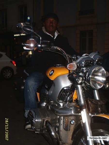  - click for next photo