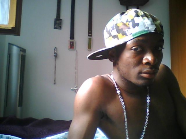 - click for next photo