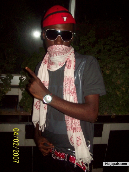 ARAB MONEY - click for next photo