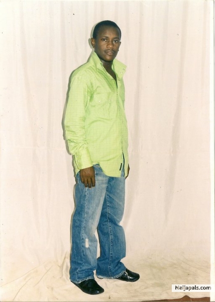 TITUS - click for next photo
