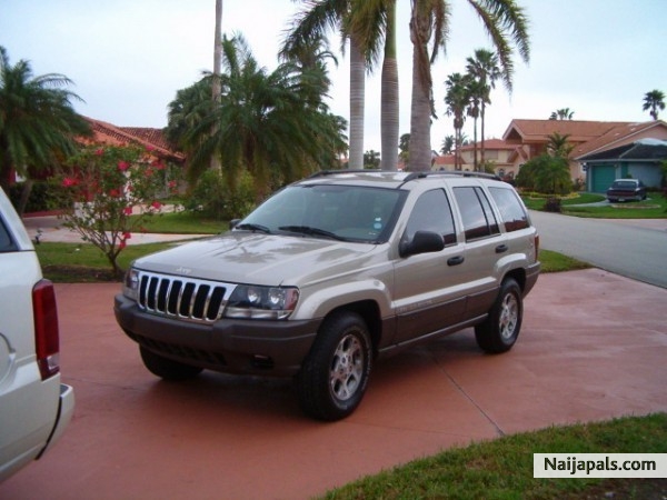 My car Jeep Grand Cherokee - click for next photo