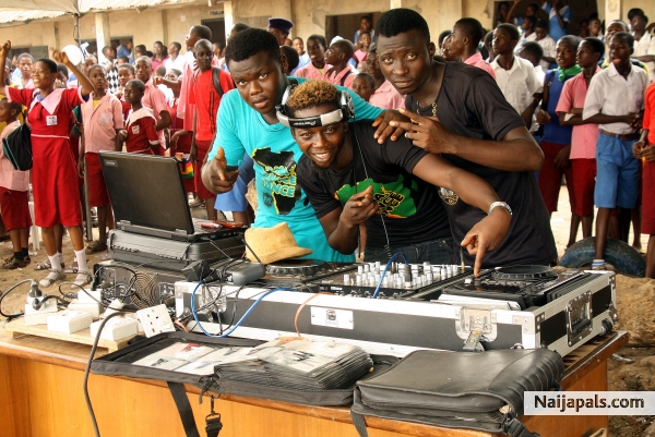 djgold - click for next photo