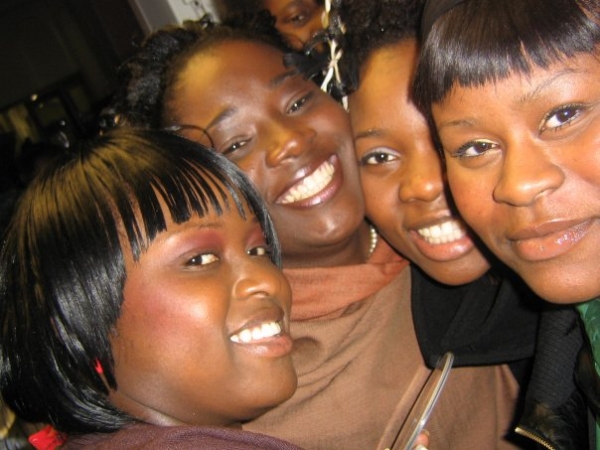 happy people - yeyyyyyy!!!!!!!!!!!!! - click for next photo