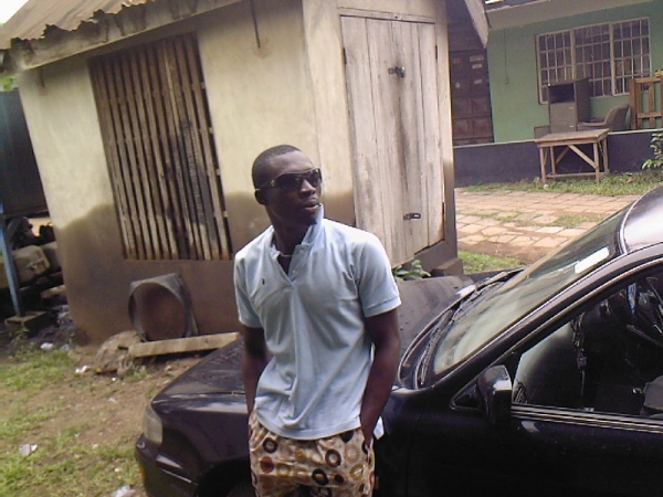  - click for next photo