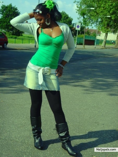  - click for next photo