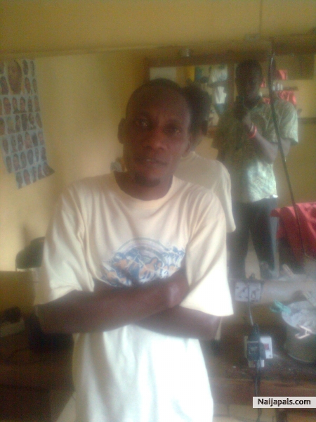  - click for next photo